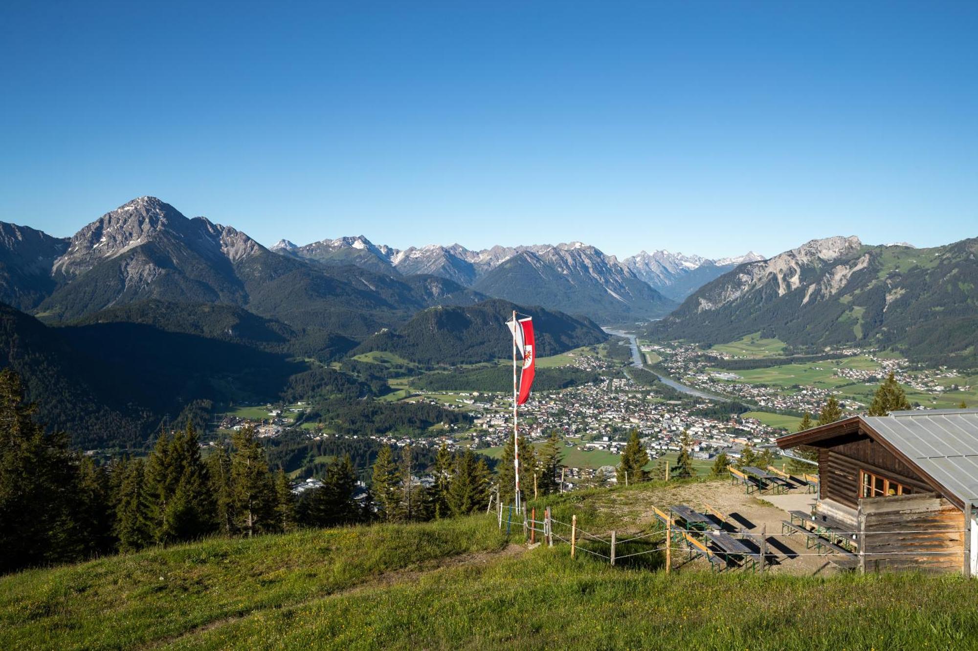 Hotel Krone Tirol Reutte Exterior foto